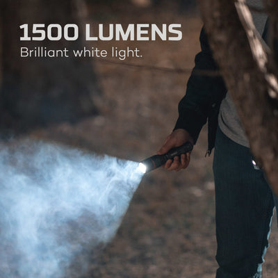 At Nebo Tools, we continually innovate so that we can offer the highest quality LED lighting products at the best price. The Davinci™ 1500 lumen rechargeable flashlight by NEBO is a powerful handheld flashlight with 4 light modes. The included mode selection dial makes it easy to switch between modes and the powerful LED in this flashlight can light up 240 meters. The included battery allows for up to 20 hours of operation in between charge.